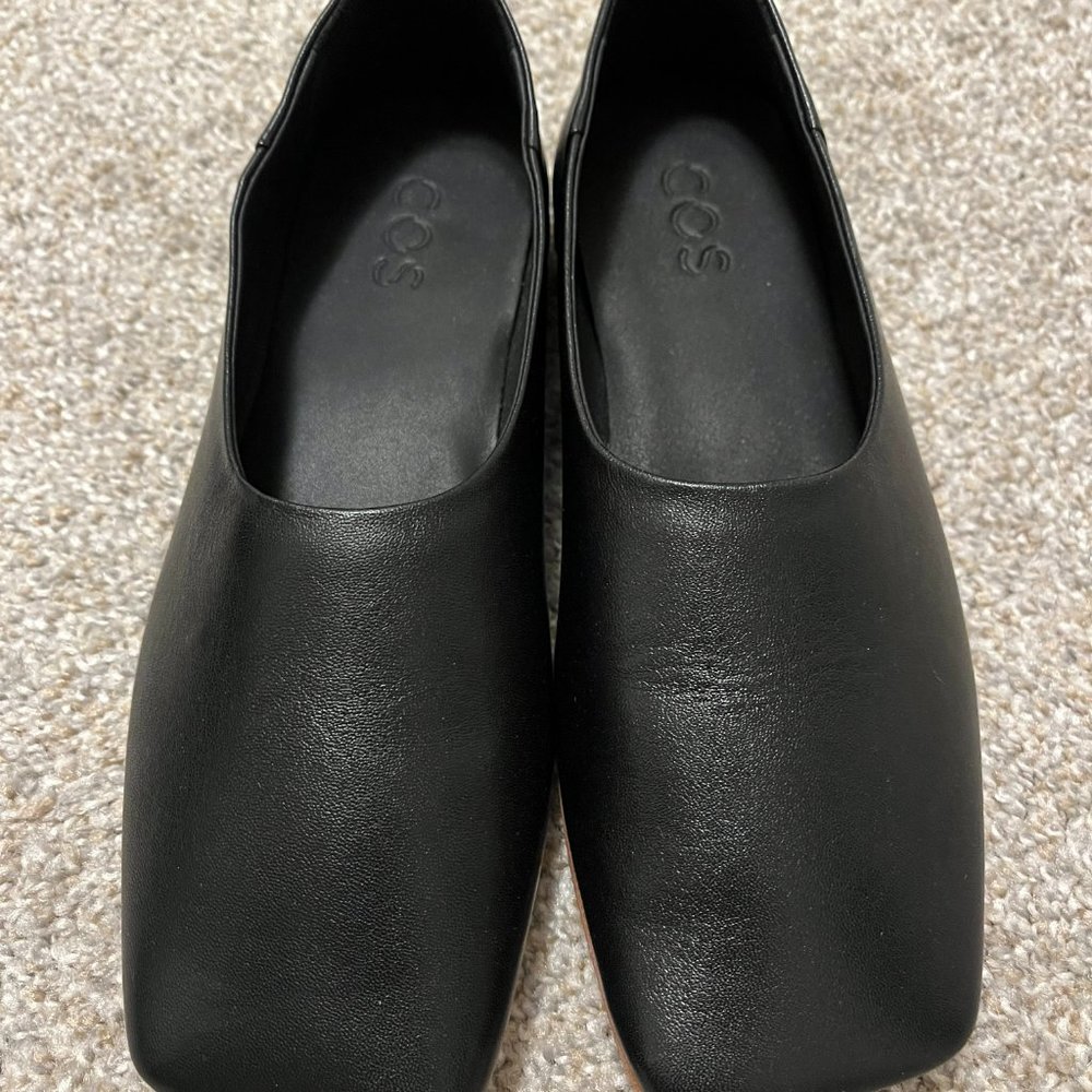 NEW) COS flat shoes / loafer BLACK size 37 (US 6.5)
